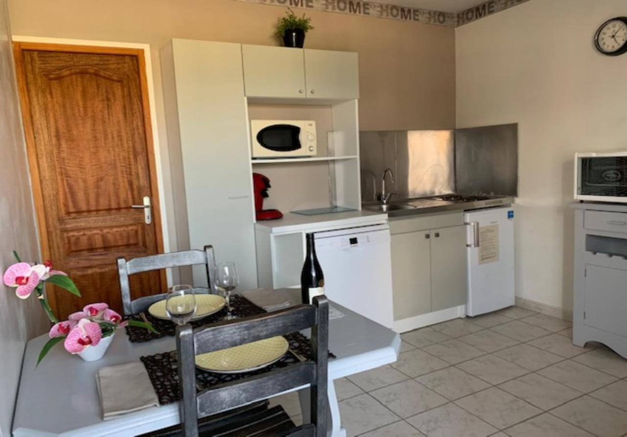 Gite Les Feuilles De Chene Villa Carpentras Bagian luar foto